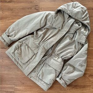 Uniqlo Women’s Beige Hybrid Down Jacket Cinch Waist - M